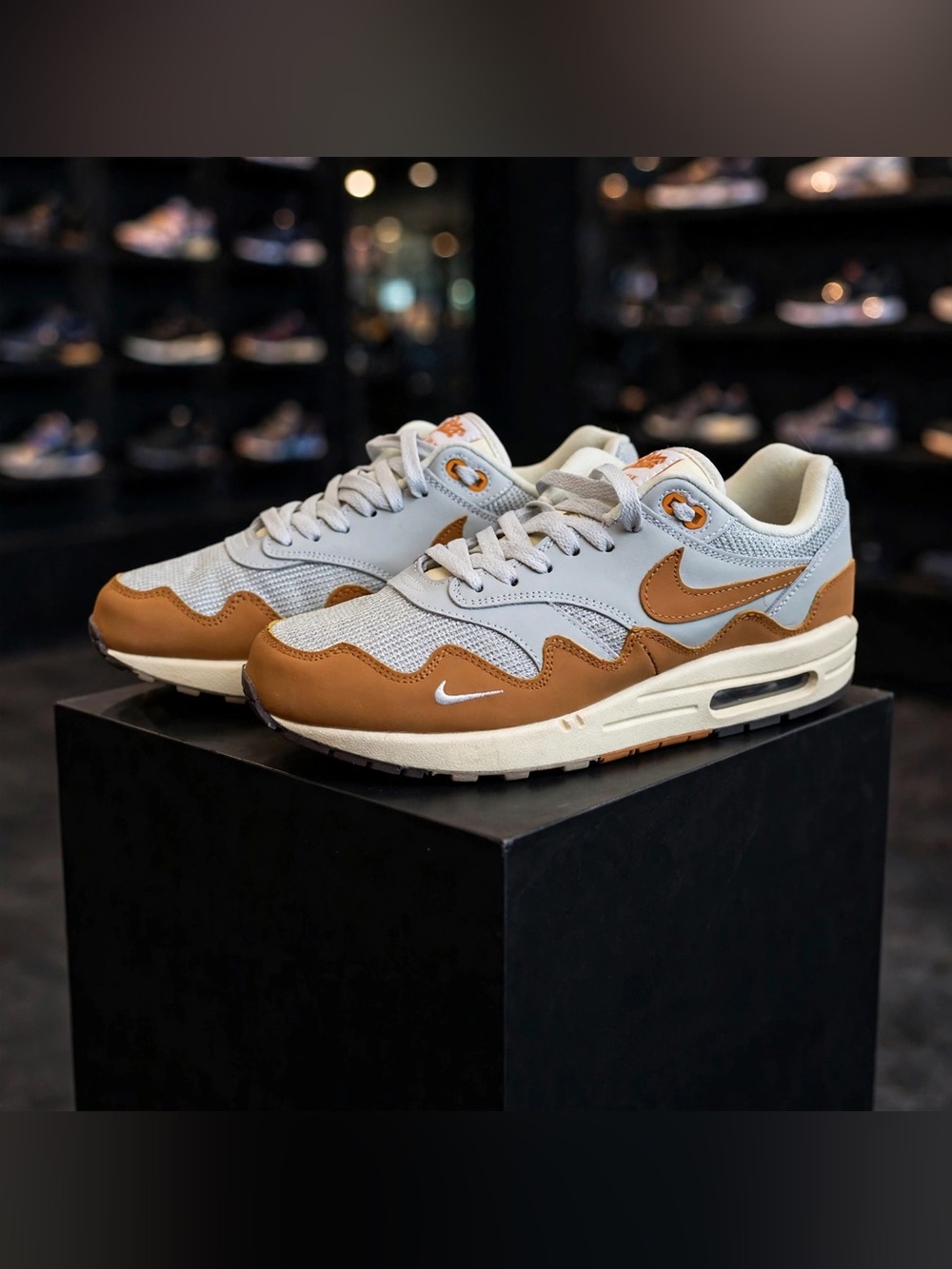Nike Air Max 1 Patta Waves  'Monarch'